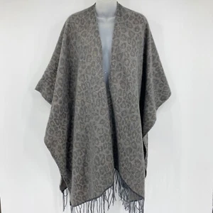 Woolrich Womens Cozy Blanket Wrap Super Soft Fringed Gray Kate Leopard Sz OS - Picture 1 of 7