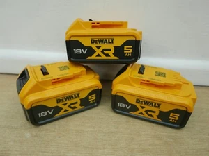 DeWalt DCB184 18 V xr 5 Ah Li-Ionen Batterien x 3 - Bild 1 von 2