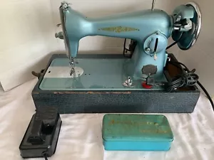 Vintage Deluxe Precision Built R E A Nähmaschine blaugrün Japan - Bild 1 von 13
