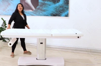 Massageliege Wellnessliege Praxisliege Behandlungsliege Kosmetikliege Elektrisch - Bild 1 von 4