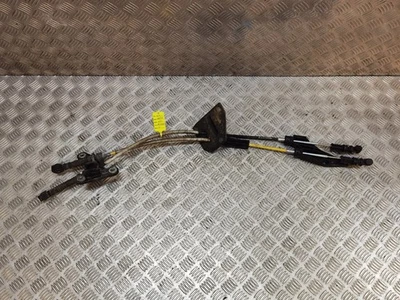 VOLKSWAGEN CRAFTER MK2 2.0 2018 GEARBOX 6 SPEED LINKAGE CABLES 7C2711877 - Image 1 of 4