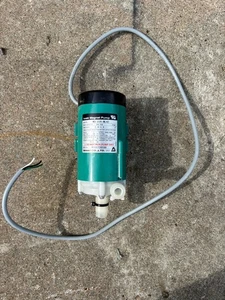 Bomba magnética Iwaki MD-15T-NL42 MPN M111739198 - Imagen 1 de 4
