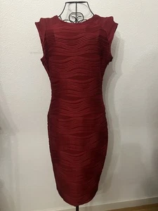 Cocktailkleid, GrM. Rot Elegant Knie Lang Figur Betont Oxiuli - Bild 1 von 4