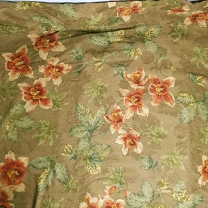 Ingrid Finnan Cape Verde Fabric 5th Avenue Covington Green Red Floral Jacquard - Picture 1 of 4