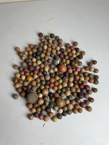 Lote De 212 Canicas De Arcilla Antiguas De Colección Guerra Civil Primitivas Antiguos Antiguos Años 1900 - Imagen 1 de 20