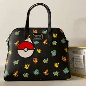 🐼💦 Loungefly 🐼💦 Pokemon Pikachu Black Crossbody Bag Handbag 🐼 GB1o2 - Picture 1 of 9