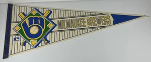 Official MLB Milwaukee Brewers Full Sized 30" Felt Pennant Vintage - Picture 1 of 6