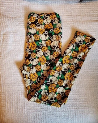 Lularoe Leggings OS Yellow Roses White Cream Black Skulls Halloween - Image 1 of 3