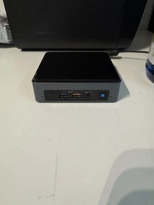 Intel Nuc i3 | 8GB RAM | 256GB | Windows 11 - Afbeelding 1 van 3