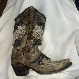 CORRAL BOOTS R1222 Leather Embroidery Snip Toe Western Cowgirl Boots Womens Sz 9 - Picture 1 of 6