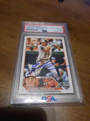 Gunnar Henderson Signed 2023 Topps RC IP Auto PSA Baltimore Orioles  - Image 1 of 4