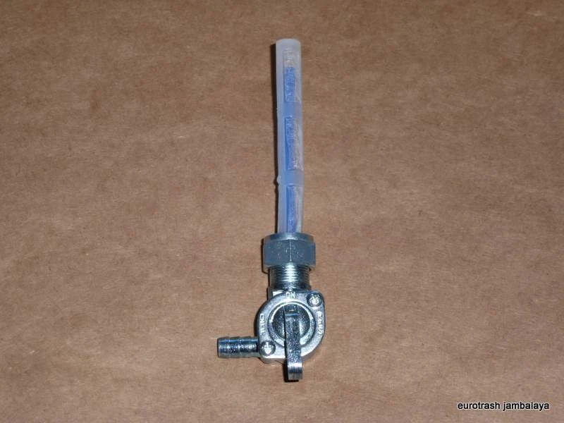 NUEVO Husqvarna KTM Maico Petcock 250 360 400 450 500 METAL IZQUIERDO Foto 1 de 1