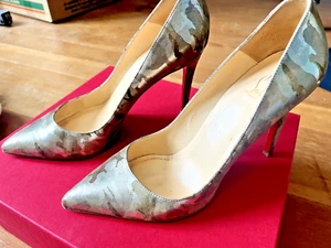 Christian Louboutin Pigalle 100 Camouflage Laminato 39.5  - Picture 1 of 9