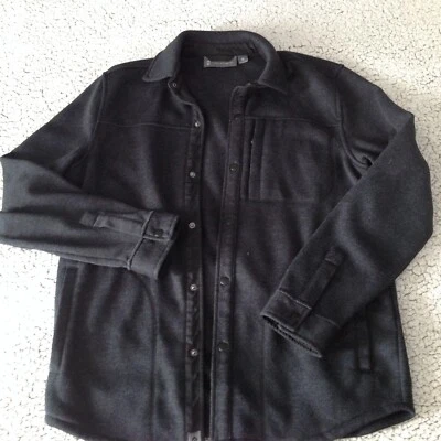 Camisa Hombre Free Country Pesada, Textura Negra, Botones a Presión con Bolsillos, Mediana Foto 1 de 4