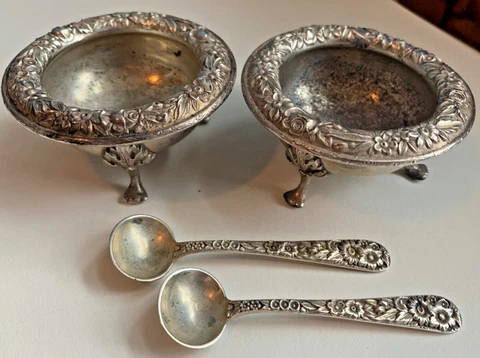 vtg S Kirk & Son Repousse STERLING SILVER SALT CELLAR SPOON LOT antique dish 58 Cover