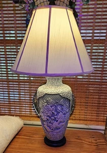 Vintage Chinoiserie Chinese Butterfly Carved Table Lamp, Blue Vase Jardiniere - Picture 1 of 13