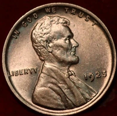 Uncirculated Red 1925 Philadelphia Mint Copper Lincoln Wheat Cent - Image 1 of 2