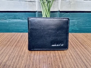 Levi's Black Genuine Leather Bifold Card Holder Wallet - Picture 1 of 3