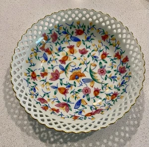Deutsche Servierschale Floral Chintz Design Netz Goldrand Bone China - Bild 1 von 6