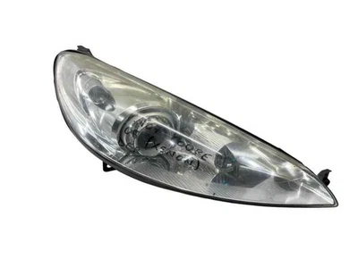 620680 Faro derecho PEUGEOT 407 CUPÉ 2005 133826 Foto 1 de 4
