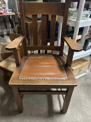 Silla con brazo Gustav Stickley Mission asiento de pellets de cuero roble buen estado Foto 1 de 4