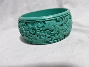 Vintage Carved Wide dragon +phoenix Bangle - green lacquer cinnabar Dia63mm - Picture 1 of 7