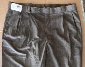 Geoffrey Beene Men's Size 42R Dark Olive Green 100% Polyester Corduroy Pants NWT - Picture 1 of 8