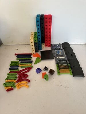 Fisher Price Mattel Trio Blocks Building Pieces Mixed Lot Of 100 Pcs (TR6) - Image 1 of 4