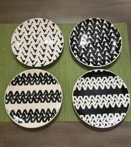 4 Nate Berkus White & Black Designed 6.75” Plates: Appetizers • Dessert - Picture 1 of 6