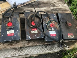Tanques hidráulicos de volquete con seguimiento C134 TCP HT500 aceite motor Kubota OC95 (pieza de repuesto) - Imagen 1 de 4