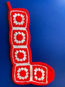 Vintage 70er Jahre Weihnachtsstrumpf handgestrickt Granny Squares in rot weiß Boho 20" - Bild 1 von 9