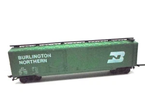 Burlington Northern HO Scale Box Car 1:87 Gauge Model Green Used - Picture 1 of 15