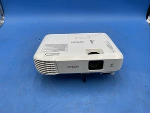 PROYECTOR EPSON H971A 3LCD POWERLITE HD - 363 HORAS DE LÁMPARA - SIN CONTROL REMOTO - Imagen 1 de 4