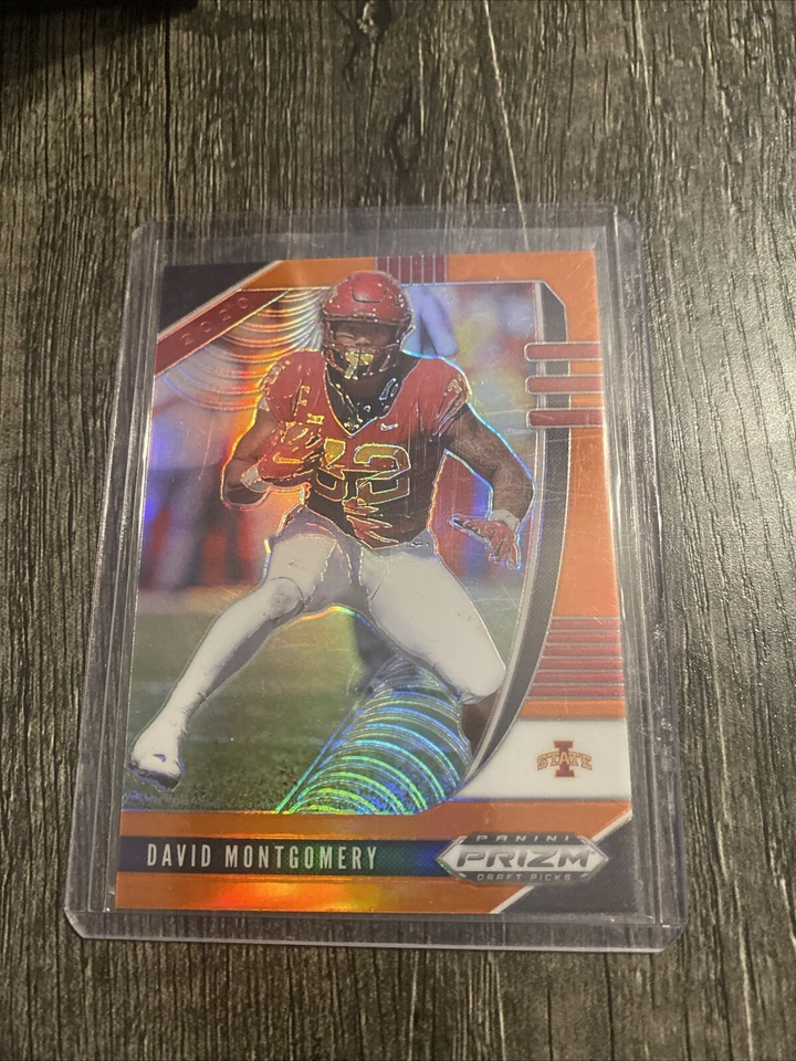 2020 Panini Prizm Draft Picks Orange Prizm David Montgomery #27 - Image 1 of 1