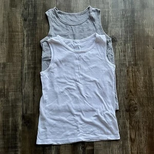 2 Boys Vests (White/Grey) - Age 9-10: Primark - Picture 1 of 2