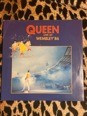QUEEN - LIVE AT WEMBLEY ‘86 - Double Lp - Never played, scratch-free records - Image 1 of 4