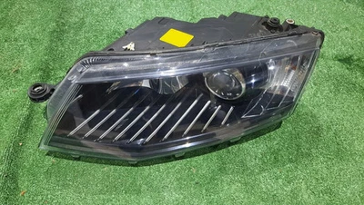 Frontscheinwerfer Skoda Octavia III 5E1941015B Xenon Links Headlight - Bild 1 von 4