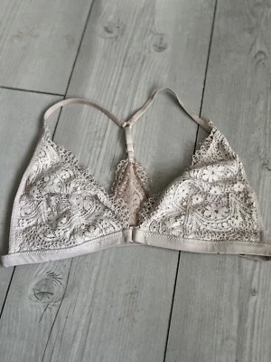Sujetador Victoria's Secret Blanco Coco TRIÁNGULO BRALETTE Encaje M Descolorido Foto 1 de 4