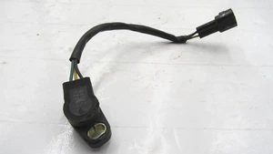 2002 Suzuki Hayabusa GSX1300R Throttle Sensor 1 TPS - Picture 1 of 12