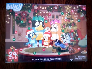Bluey's Exclusive Advent Calendar 2023 Exclusive Christmas Figures - Picture 1 of 2