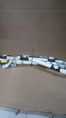Used Right Curtain Air Bag fits: 2015 Subaru Legacy passenger roof Sdn Right Gra Foto 1 de 3