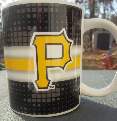 MLB PITTSBURGH PIRATES 11 OZ WHITE CERAMIC BIG SMALL LOGO MUG Cover