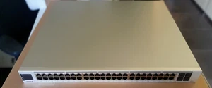 Ubiquiti UniFi Enterprise Switch USW-Enterprise-48-PoE - Afbeelding 1 van 5