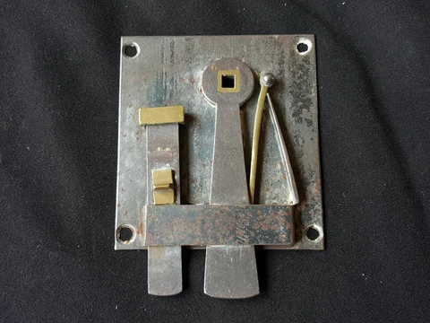One Reclaimed Antique Brass & Steel Georgian Bedroom Door Lock Furniture (EB262) Cover