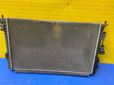 08 09 10 11 12 13 14 15 16 LINCOLN MKS 3.7L Radiator OEM DG1Z8005F Foto 1 de 4