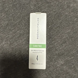Rodan & Fields Soothe Step 4 Daily Mineral Sunscreen SPF 30 1 oz Exp 624 New GA - Picture 1 of 3