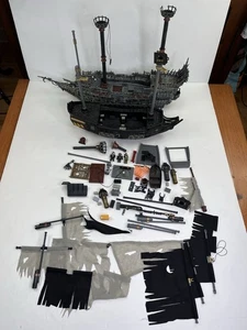 MegaBloks 1067 OLANDESE VOLANTE Pirati dei Caraibi e Perla Nera INCOMPLETO - Foto 1 di 14