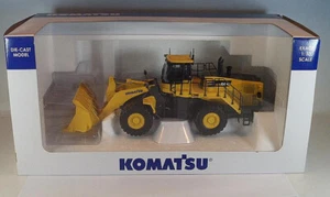 Universal Hobbies 1/50 Komatsu WA 600-8 Radlader OVP #2238 - Bild 1 von 4
