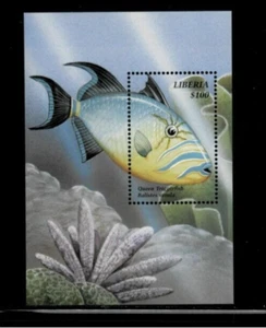 Liberia 2000 - Marine Sea Life, Fish Birds - Souvenir Stamp Sheet - MNH - Picture 1 of 1