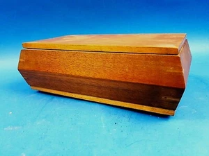 Vintage Wooden Musical Jewellery Trinket Box Handmade Romantic Old English Gift - Picture 1 of 11